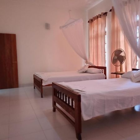Ajanthas' Homestay Kandy Eksteriør billede